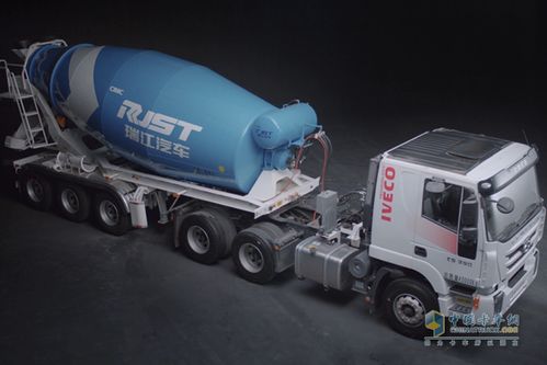 兩位大佬直播帶貨 紅巖瑞江攪拌半掛車助力攪拌運(yùn)輸產(chǎn)品價(jià)值升級