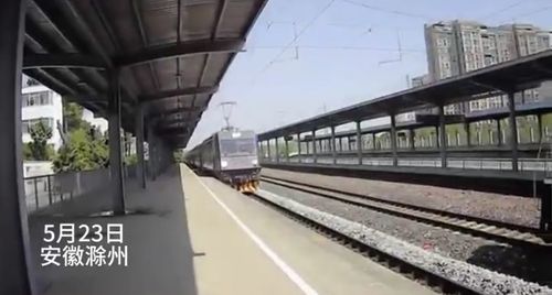 突發(fā)狀況 成都西至上海k1158次列車(chē)緊急反向停靠